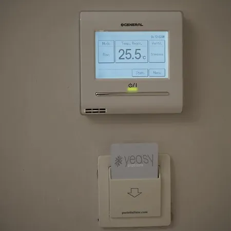 Yeasy Smart Гостевой дом *