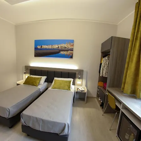 Yeasy Smart Гостевой дом Чефалу